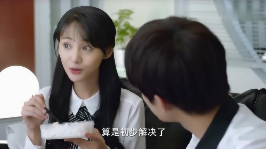 双春年过年贴对联有什么讲究吗？